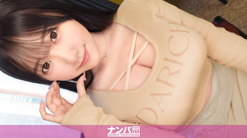 爆乳すぎるヨガのインストラクター!