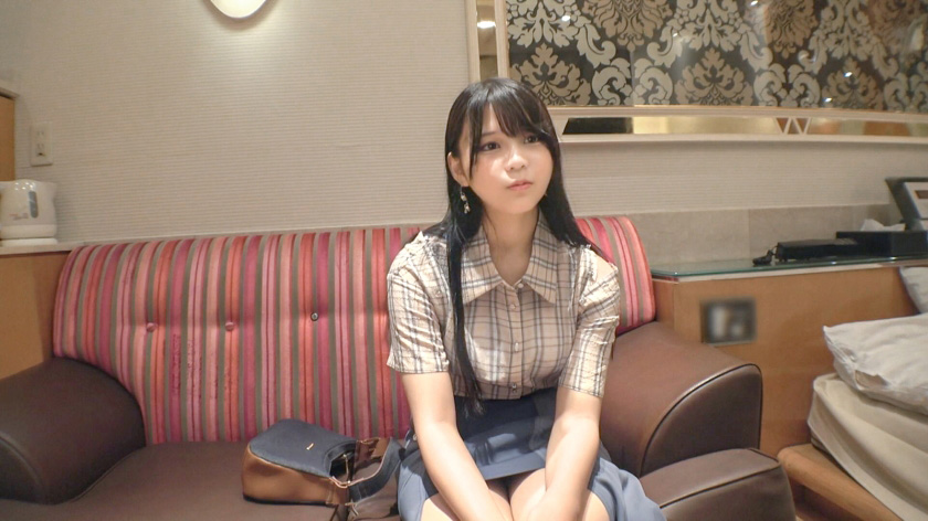 地味めな女の子が隠れ巨乳だった件！